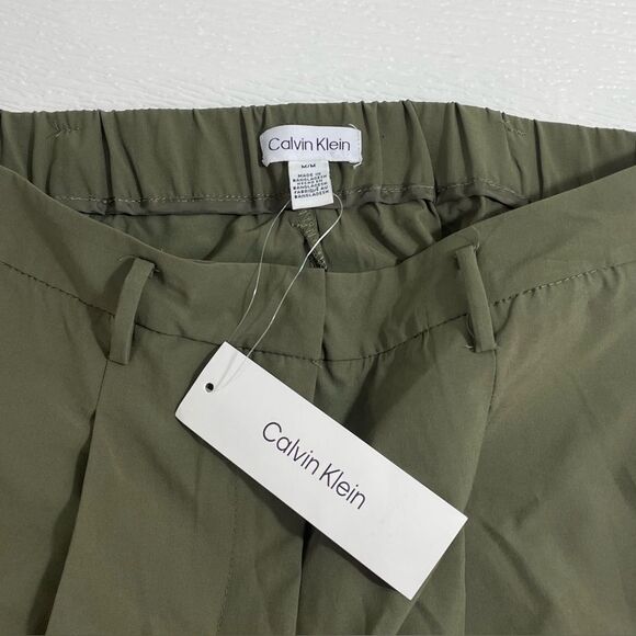NWT Calvin Klein Cargo Pants Lightweight Size 10‎ Caper Green - Picture 3 of 8
